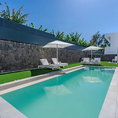 Estandar 2 - Casangular By Upper